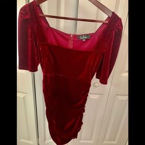 Lulu’s Wine Velvet Dress size: small